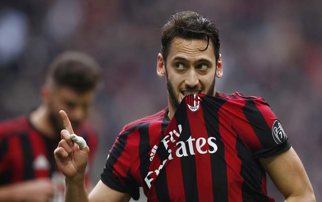  皮奥利续约谈判陷僵局或影响米兰备战  