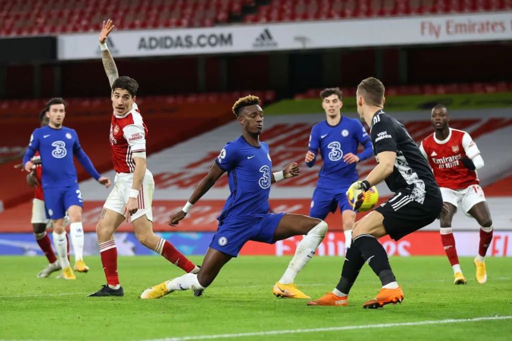  芒特世界波破门切尔西客场战平曼联止住连败颓势