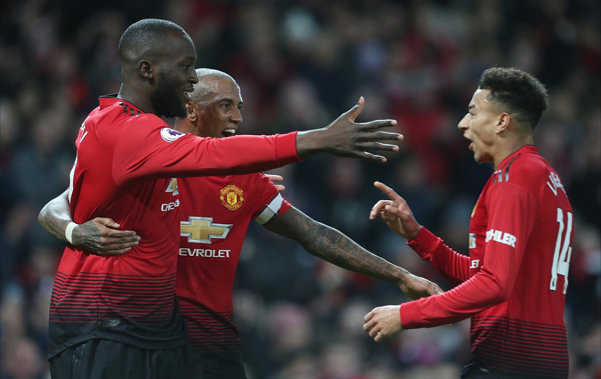  纽卡斯尔联大胜埃弗顿，伊萨克双响喜鹊军团强势冲击欧战区  